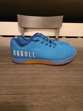 NOBULL Women's 9 /7.5  Men's Blue Training Sneakers